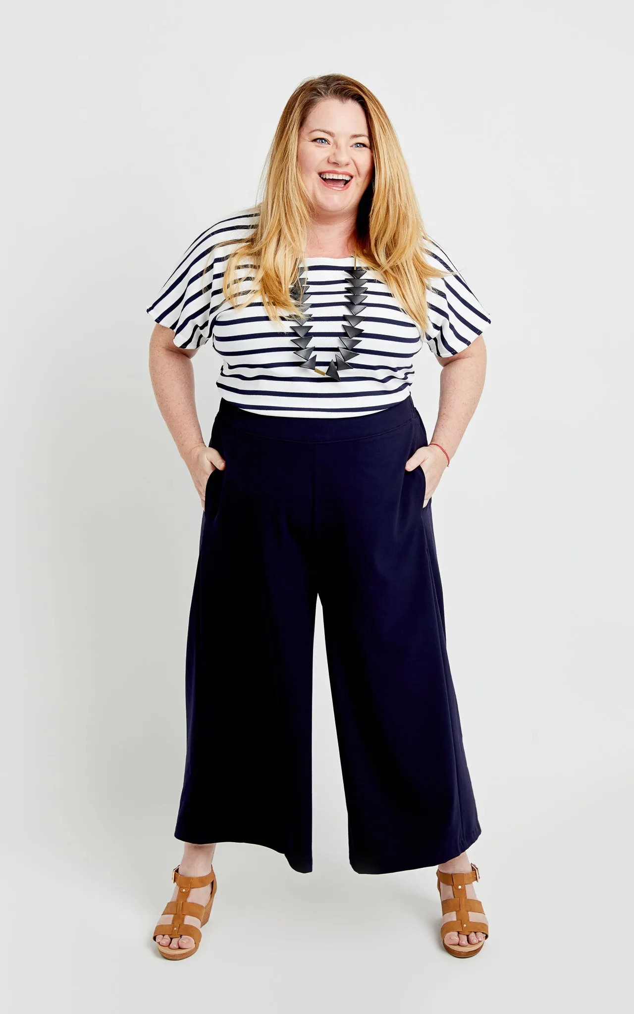 Calder Pants & Shorts 12-32 printed pattern