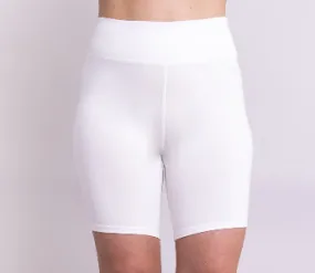 Hallie Comfort-short in White- size L