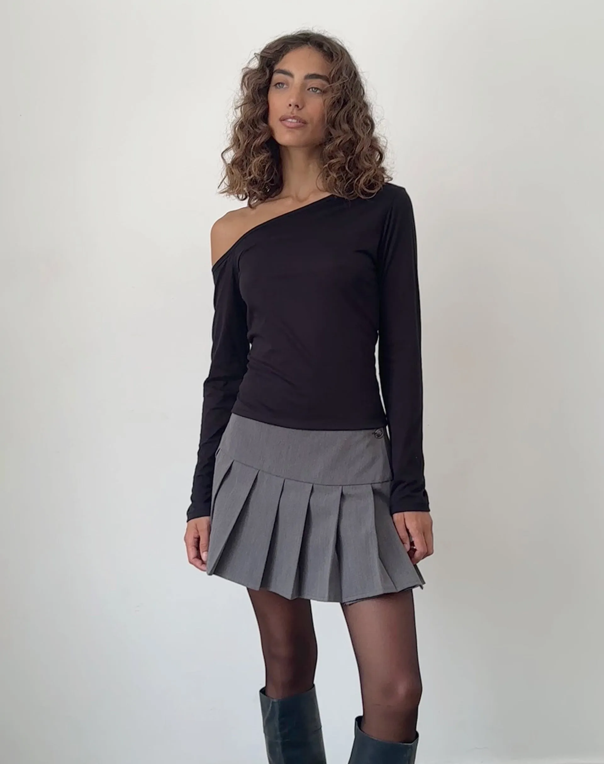 Ledez Asymmetrical Slouchy Top in Black Tissue Jersey