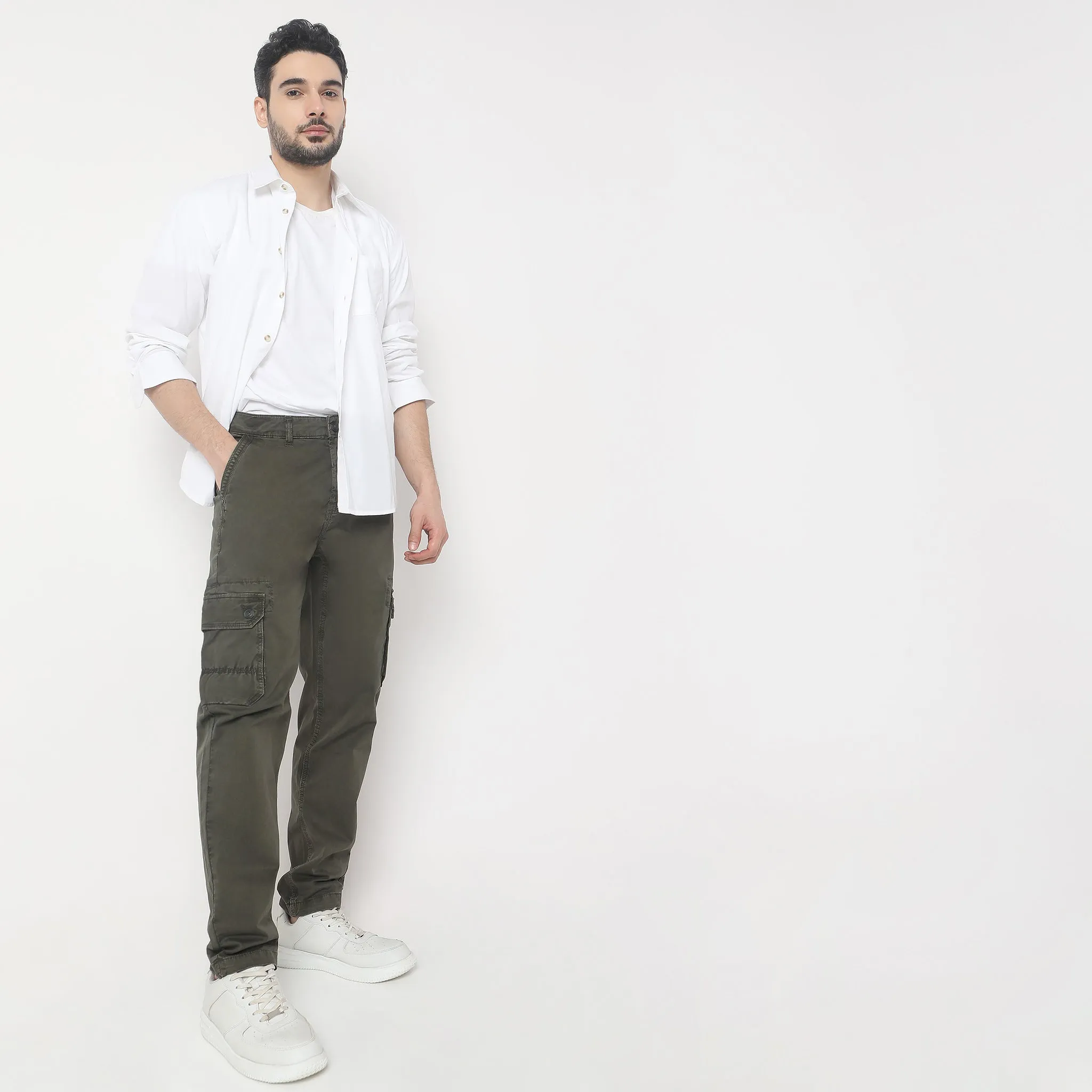 Modern Explorer - Cargo Pants - Cotton with E-Fast Stretch - Mid Rise Regular Fit