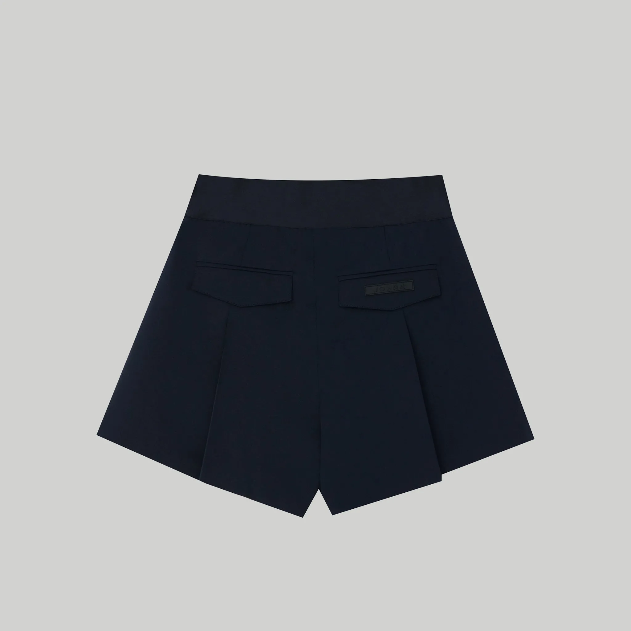 Wide Pleated Shorts